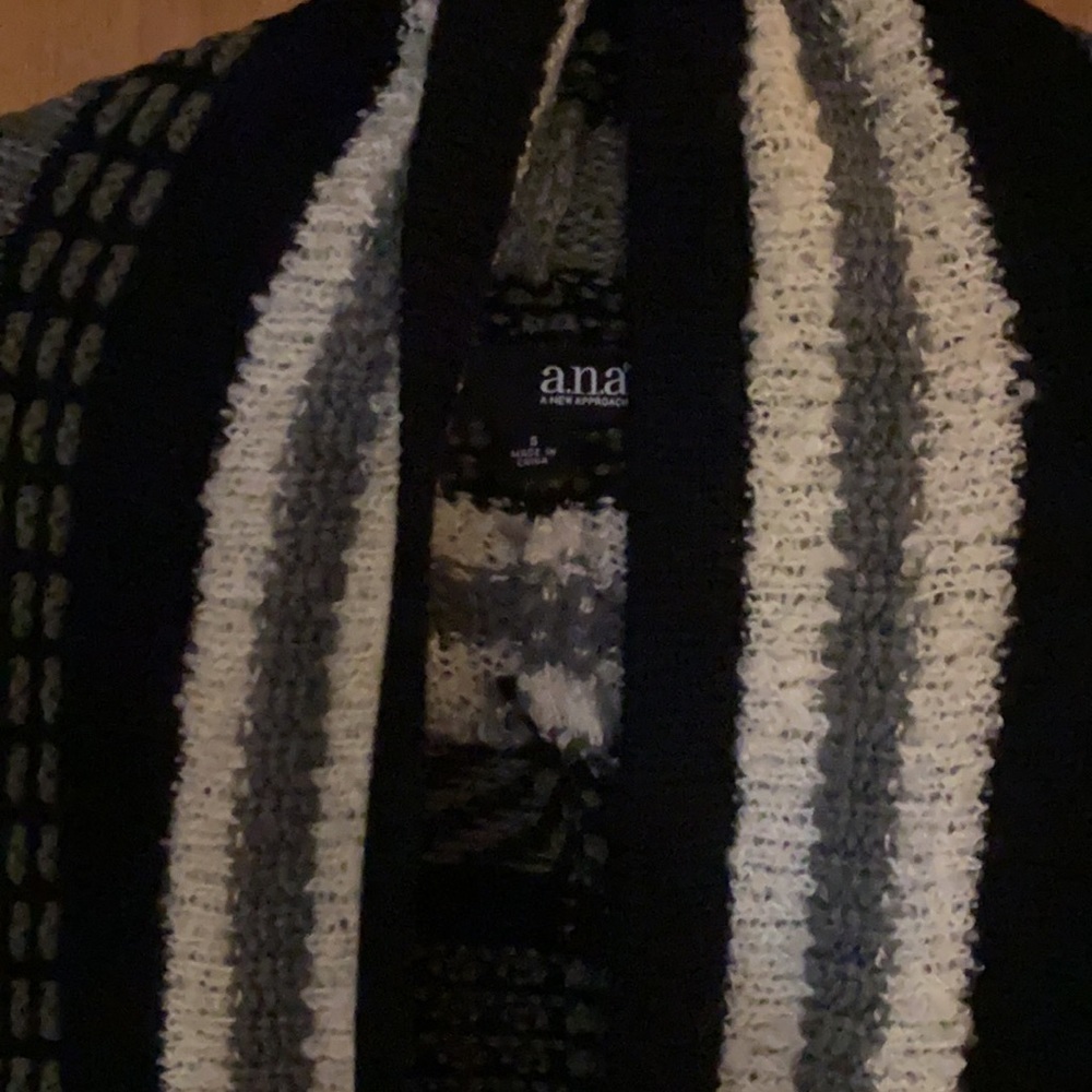 WRAP/VEST - Picture 2 of 5